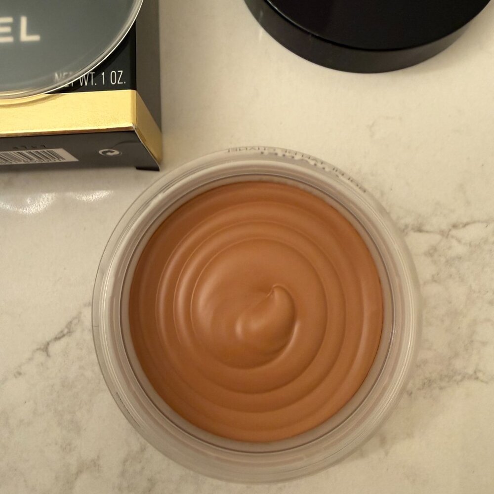 Chanel — Soleil Tan De Chanel Bronzer, Original Formula (Discontinued) (NWT) - Picture 6 of 7